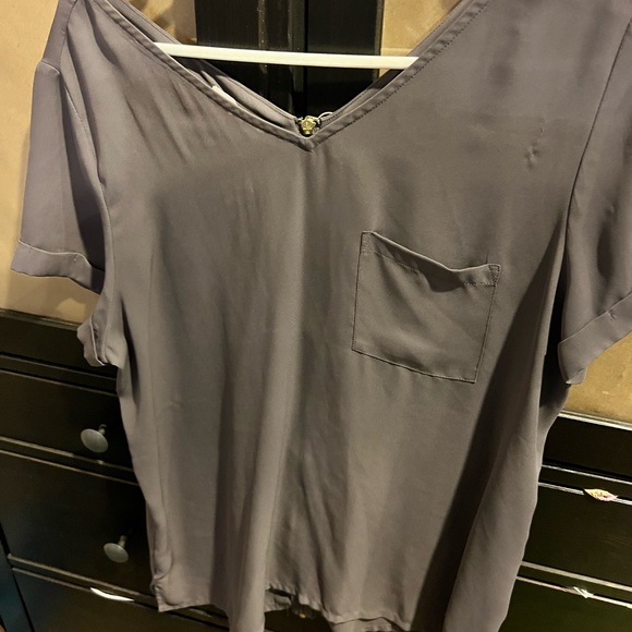 Gray Maurice’s Top with zipper. Size large - Picture 1 of 4
